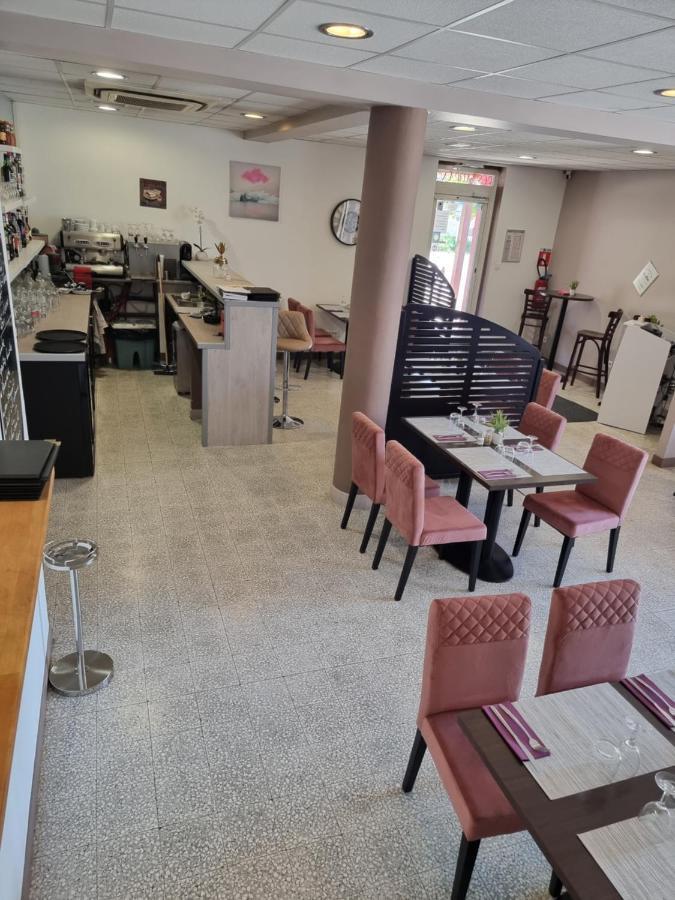 Auberge De La Nougatine Eu La Coucourde Dış mekan fotoğraf